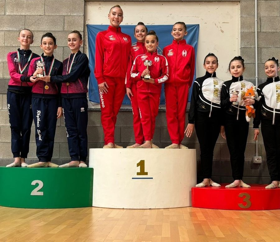 Sul più alto gradino del podio Avallone, Bo, Cuaz e Cairo