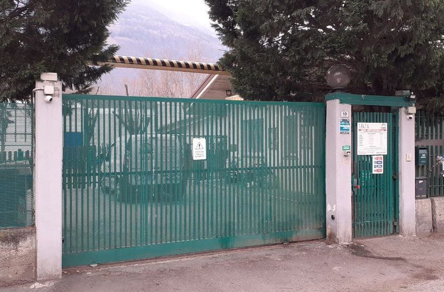 Avviata con tre licenziamenti la nuova gestione del canile/gattile regionale