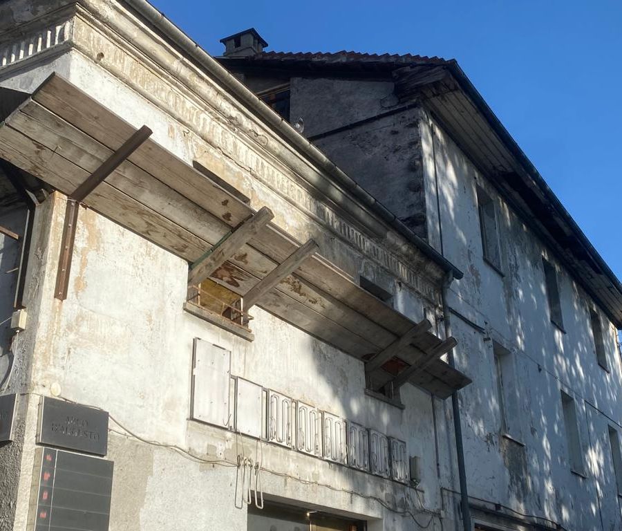 Aosta; sindaco Nuti, 'mani legate su autorizzazione a costruire il condominio all'Arco d'Augusto'