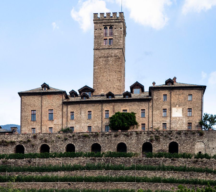Sarre, al Castello Reale arrivano Iacchetti e Manera