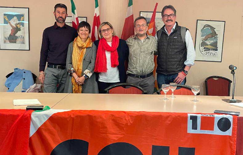 La segreteria della Cgil, da sn Fabrizio Graziola, Simona D’Agostino, la segretaria generale CGIL VdA Vilma Gaillard, Igor De Belli e Gabriele Matterana