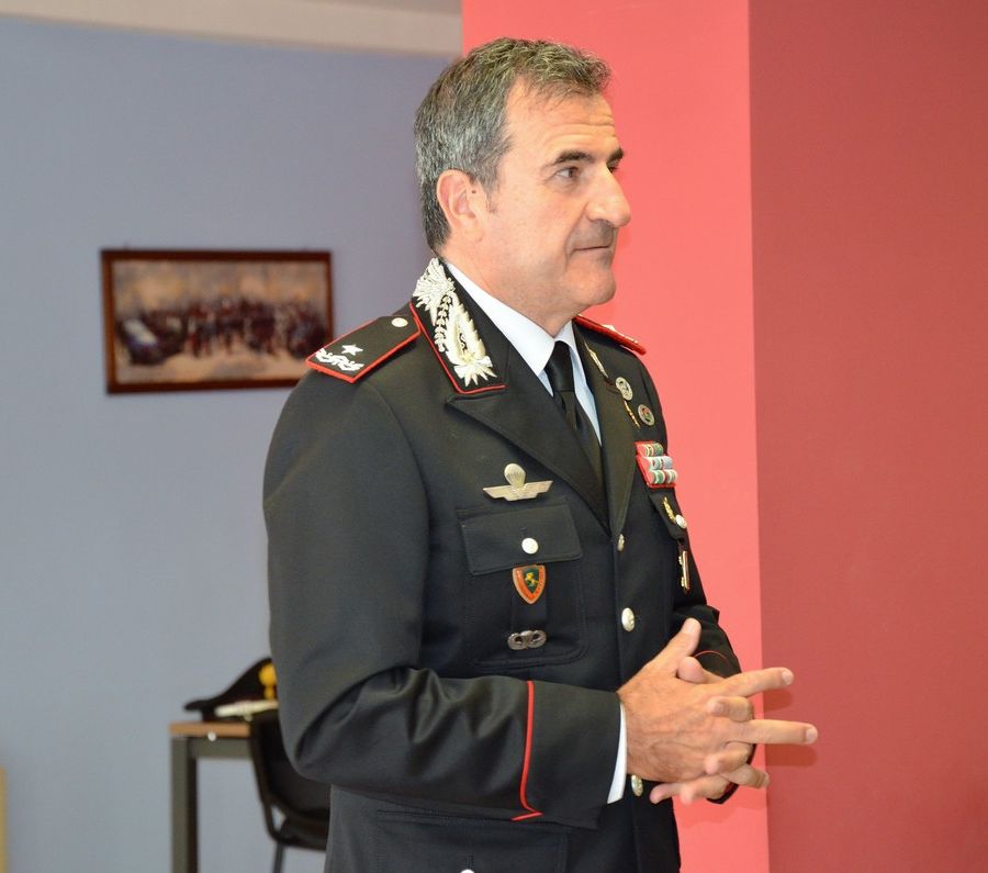 Il Generale Di Stasio saluta i carabinieri del Comando di Aosta