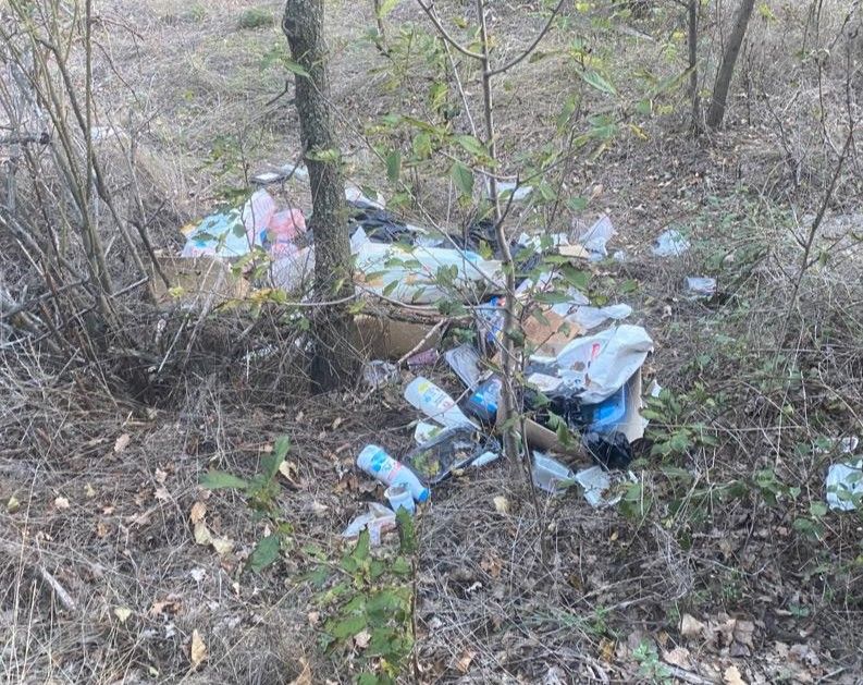 Discarica abusiva e vandali nuovamente in azione a Nus