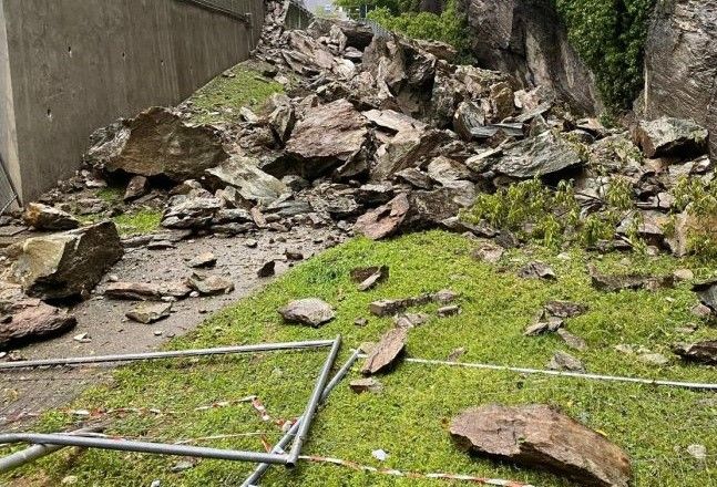 Frana a Donnas, gratis autostrada tra P.S. Martin e Verrès