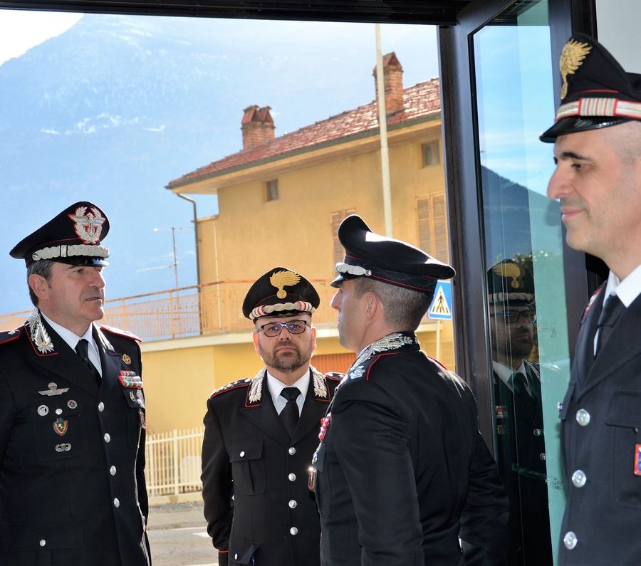 Il Generale di Brigata Di Stasio in visita ai carabinieri della Valle d'Aosta