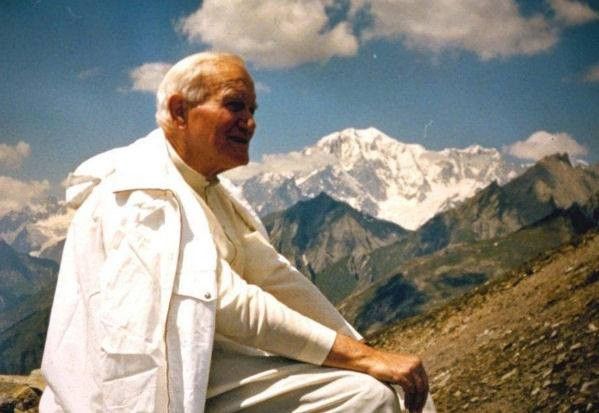 San Giovanni Paolo II; il legame eterno con la Valle d’Aosta celebrato nel ventennale della sua morte