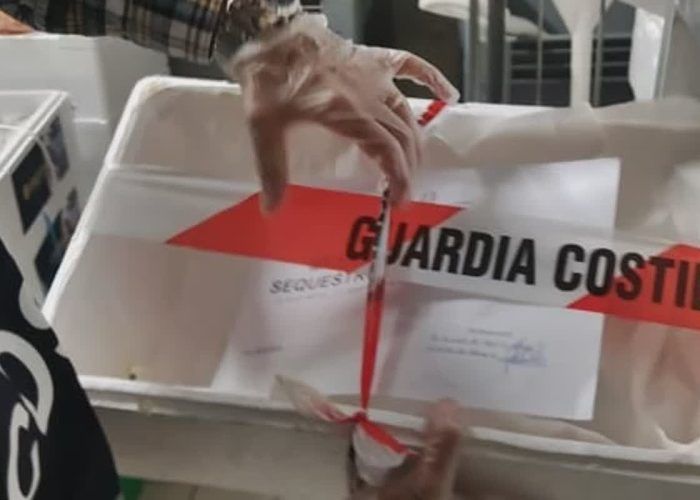 Pesce scaduto e non ben etichettato scoperto in tre supermercati valdostani