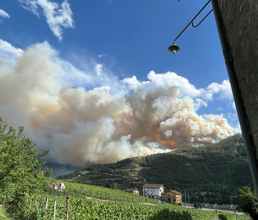Incendio Aymavilles, gli indagati sono 11 ma l'inchiesta prosegue serrata