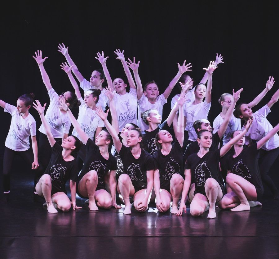 'Le quattro Stagioni' è l'atteso saggio dell’Institut de Danse VdA al Teatro Giacosa