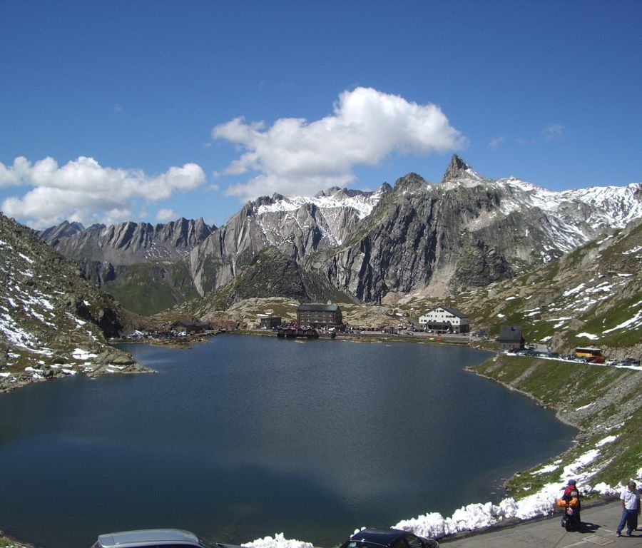 Sabato 7 settembre si pesca sul tratto italiano del Lago del Gran San Bernardo