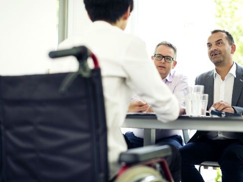 Più sostegno a inclusione sociale e vita indipendente di disabili e non autosufficienti