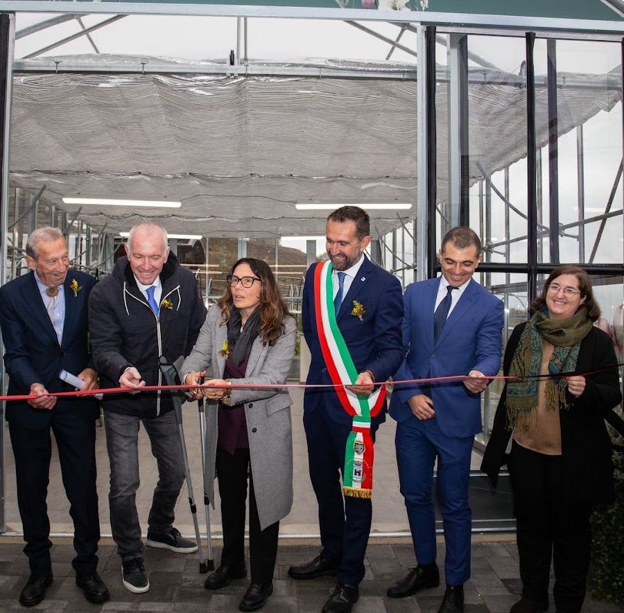 La serra di orchidee a Fondazione Ollignan inaugurata dalla ministra Locatelli