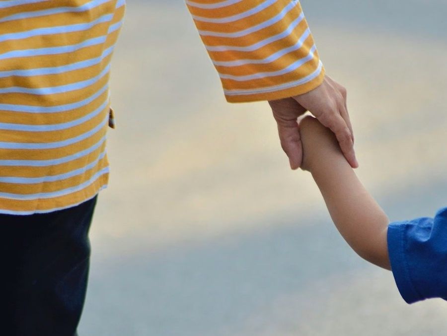 Madre e figlio fuggiti da comunità, ricerche in corso