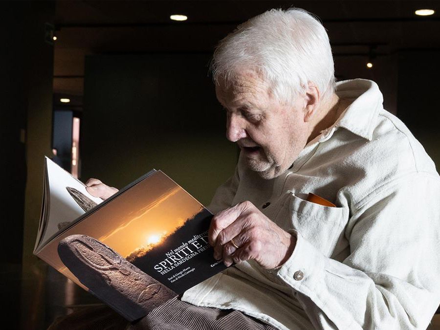 Addio all’archeologo Franco Mezzena, scopritore dell’Area Megalitica di Aosta