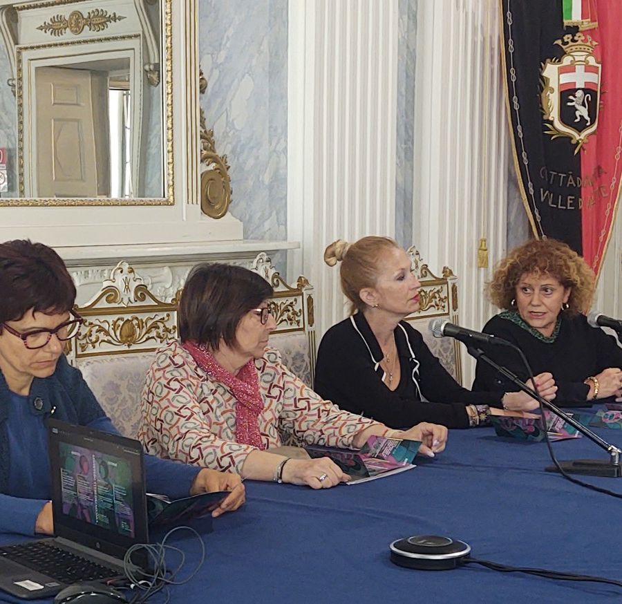 Un momento della presentazione di 'Miroir'