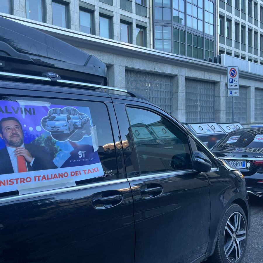 'Sì' alla risoluzione a sostegno dei autonoleggiatori