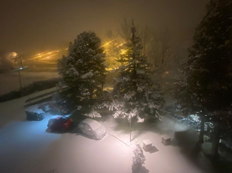 Nevica su Aosta e su tutta la Valle