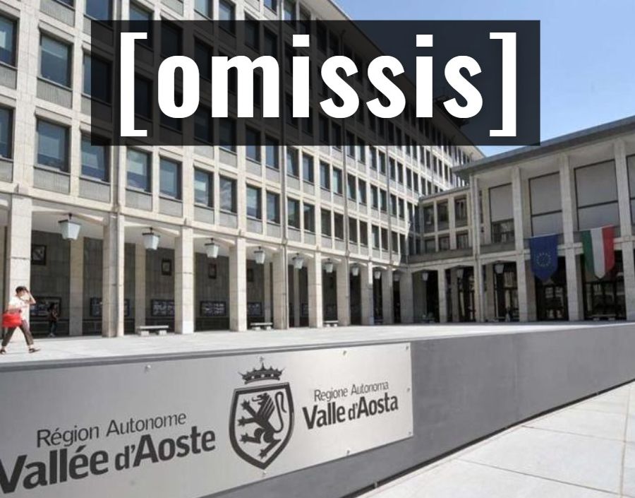 Le cesoie dell'OMISSIS trasformano il Consiglio Valle in un teatro del grottesco
