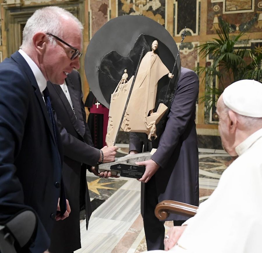 Il Papa invitato in Valle d'Aosta per il ventennale della morte di Giovanni Paolo II