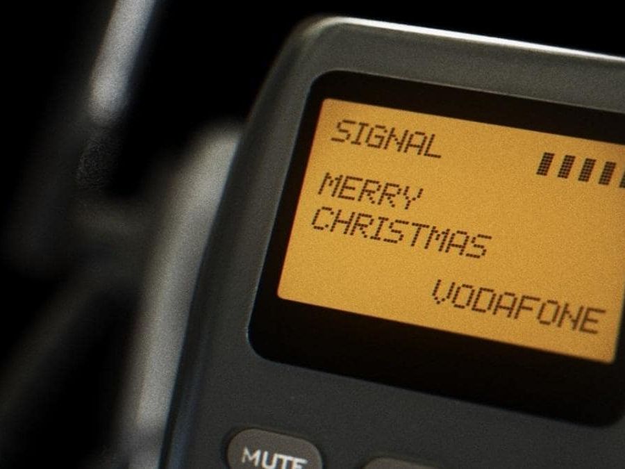 Il 3 dicembre 1992, 30 anni fa, veniva inviato il primo SMS della storia