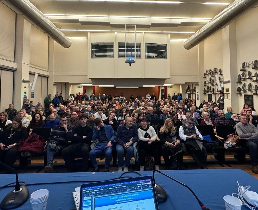 Marquis (FI), 'su azzeramento costo della materia energia in bolletta raccolte 300 firme in due ore'