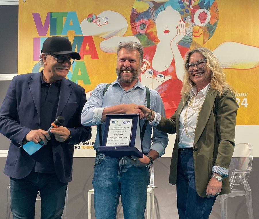 Franz Rossi ritira il premio a Salone del Libro