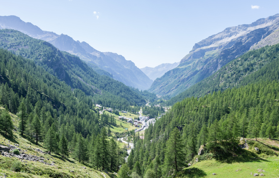 La Valle di Gressoney: un incanto naturale e culturale