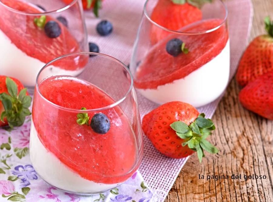 Da 'La Pagina del Goloso', panna cotta nel bicchiere inclinato