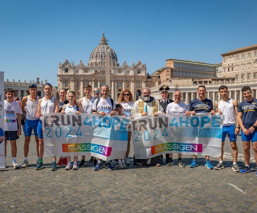 Gli atleti valdostani alla partenza di RUNHOPE