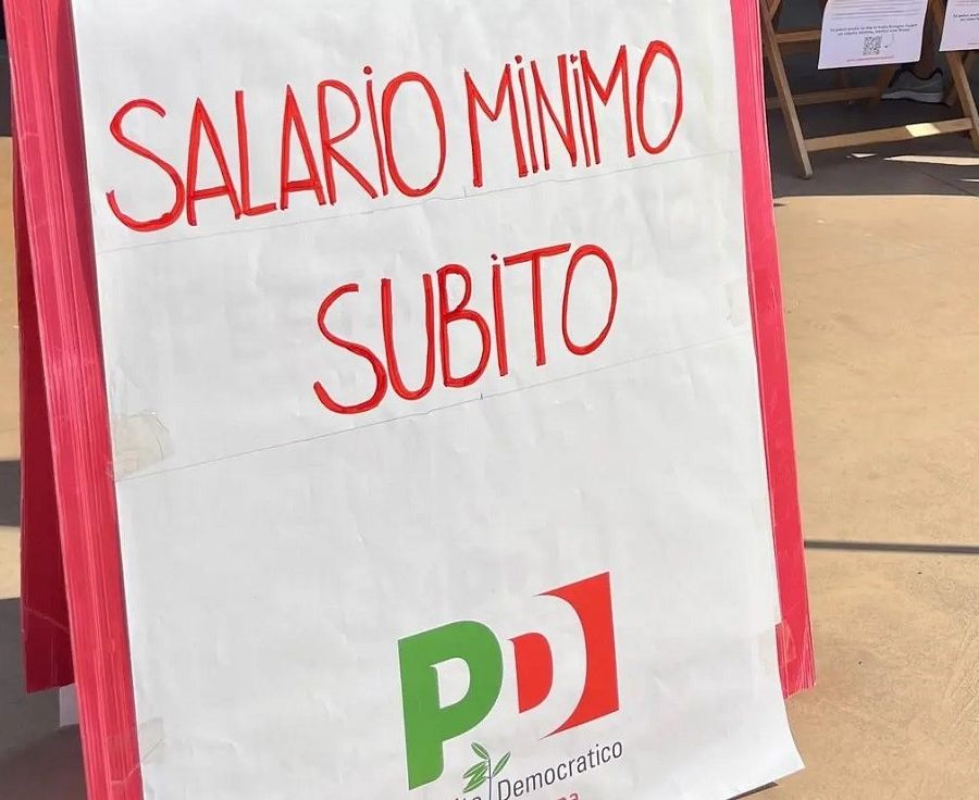 Il Pd VdA raccoglie le firme per il salario minimo