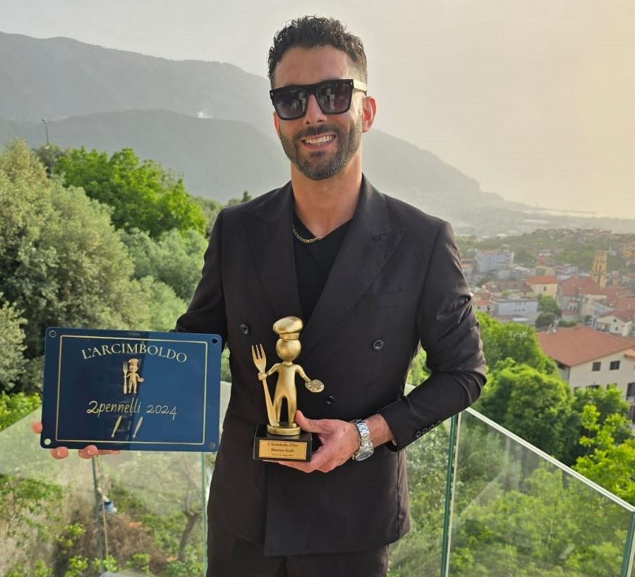 A Maurizio Saulle i 'Due pennelli 2024' dell'Arcimboldo d'Oro; premiata la qualità della Pizzeria iSaulle a Quart