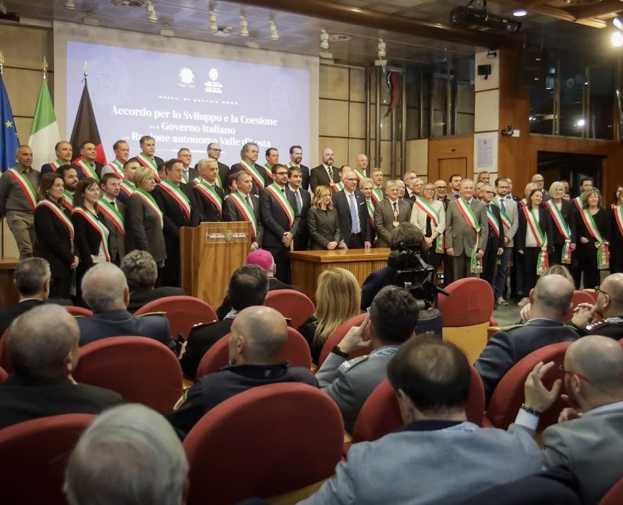 I sindaci valdostani 'ringraziano' la premier Meloni