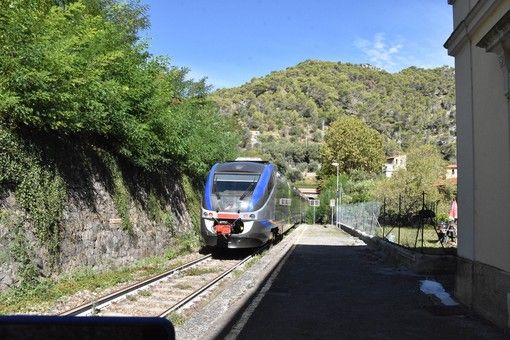 PCP, 'L'elettrificazione della ferrovia non piace alla Lega ma s'ha da fare...'