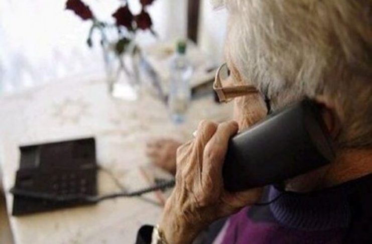'Suo nipote ha avuto un incidente e ha bisogno di soldi' ma è una truffa tornata in Valle