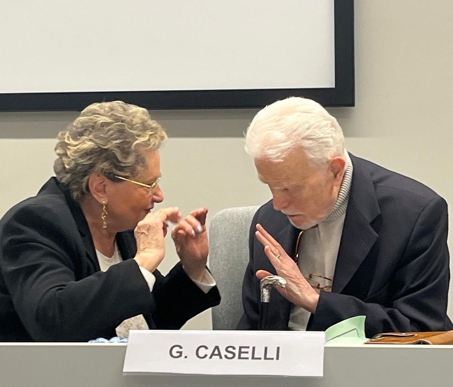 Maria Grazia Vacchina insieme al magistrato Giancarlo Caselli