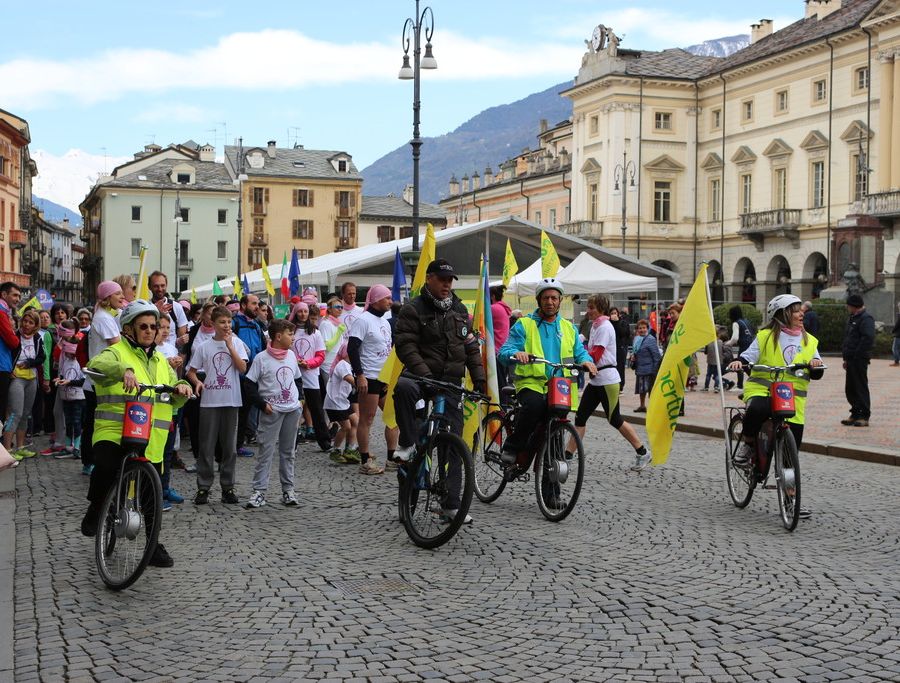 Aosta; torna domenica 'Vivicittà', circolazione stradale modificata