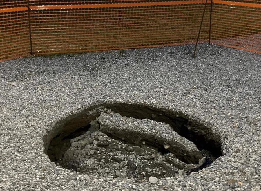 La voragine apertasi nell'area dell'Università della Valle d'Aosta