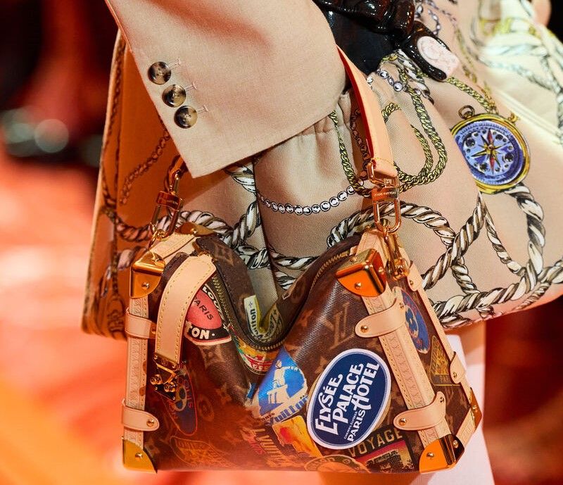 Collezione Louis Vuitton primavera-estate 2024; un gioco di linee e geometrie