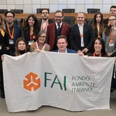 Il gruppo dei giovani del FAI insieme al Presidente del Consiglio Valle, Stefano Aggravi