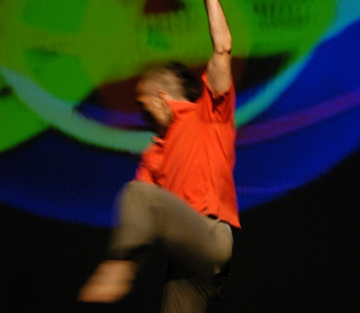 Andrea Cagnetti durante una danza