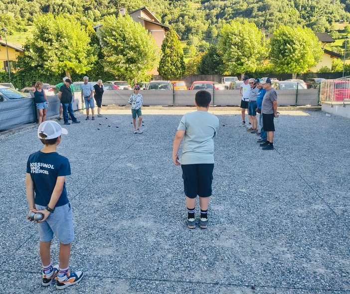 Charvensod, inaugurato campo di pétanque nell’area sportiva 'Guido Saba'