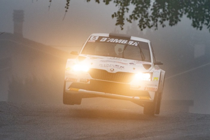 Chentre imn gara a Saint-Marcel, foto Rolling Fast