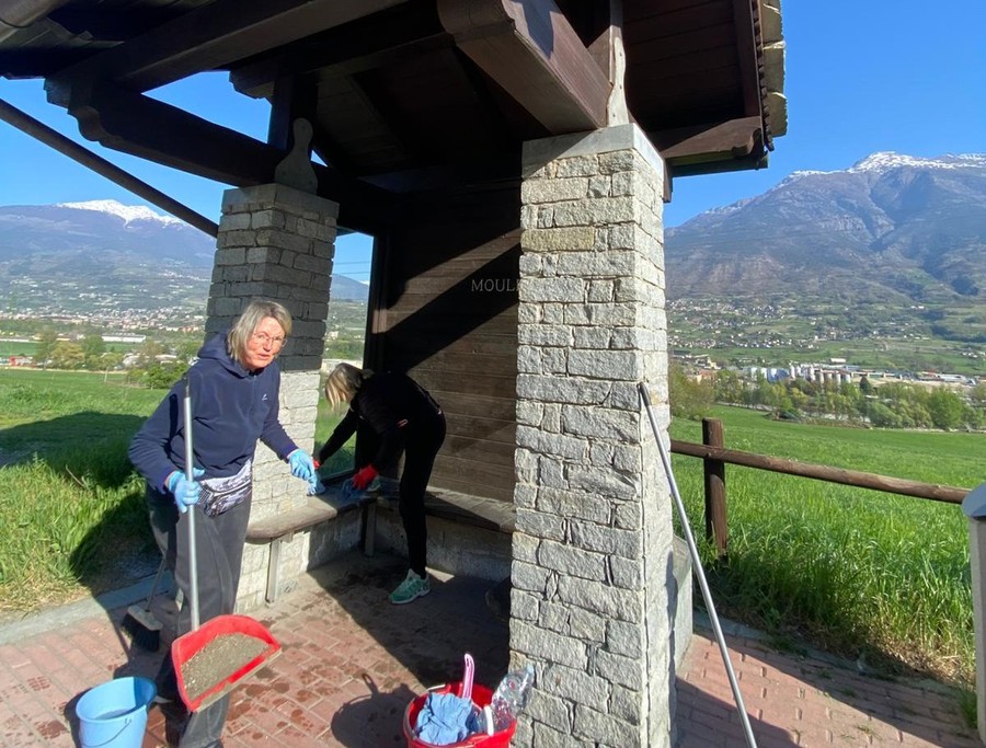La corvée a Pollein, 'una giornata per l’ambiente e la comunità' La corvée a Pollein, 'una giornata per l’ambiente e la comunità'