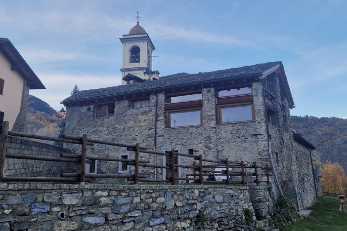 Aymavilles inaugura la 'Casa dei Giovani', nuovo cuore pulsante per la comunità Aymavilles inaugura la 'Casa dei Giovani', nuovo cuore pulsante per la comunità