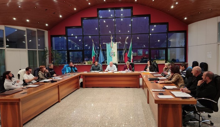 La seduta del Consiglio comunale di Pollein del 22 aprile