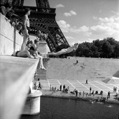 'Pont d’Iéna', 1945; Robert Doisneau (1912-1994) 'Pont d’Iéna', 1945; Robert Doisneau (1912-1994)
