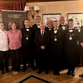 Gruppo Ais vdA; da sn Bruno Michelo, Sandra Lomello, Cristina Artaz, Massimiliano Pession, Giovanni Bernardi, Nicola Abbrescia, Paolo Madotto, Stefania Felace, Pierluigi Berti, Angela Dayne e il presidente di Ais VdA, Alberto Levi Gruppo Ais vdA; da sn Bruno Michelo, Sandra Lomello, Cristina Artaz, Massimiliano Pession, Giovanni Bernardi, Nicola Abbrescia, Paolo Madotto, Stefania Felace, Pierluigi Berti, Angela Dayne e il presidente di Ais VdA, Alberto Levi