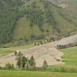 Bomba d'acqua a Cervinia, oltre ai sentieri chiusi anche alcuni parcheggi; acqua da bollire