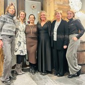 Foto di gruppo per le operatrici del Mandorlo Fiorito e di Figurella Aosta Foto di gruppo per le operatrici del Mandorlo Fiorito e di Figurella Aosta