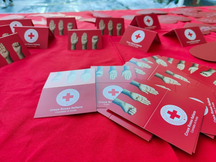 La Croce Rossa di Aosta lancia campagna contro la violenza di genere La Croce Rossa di Aosta lancia campagna contro la violenza di genere